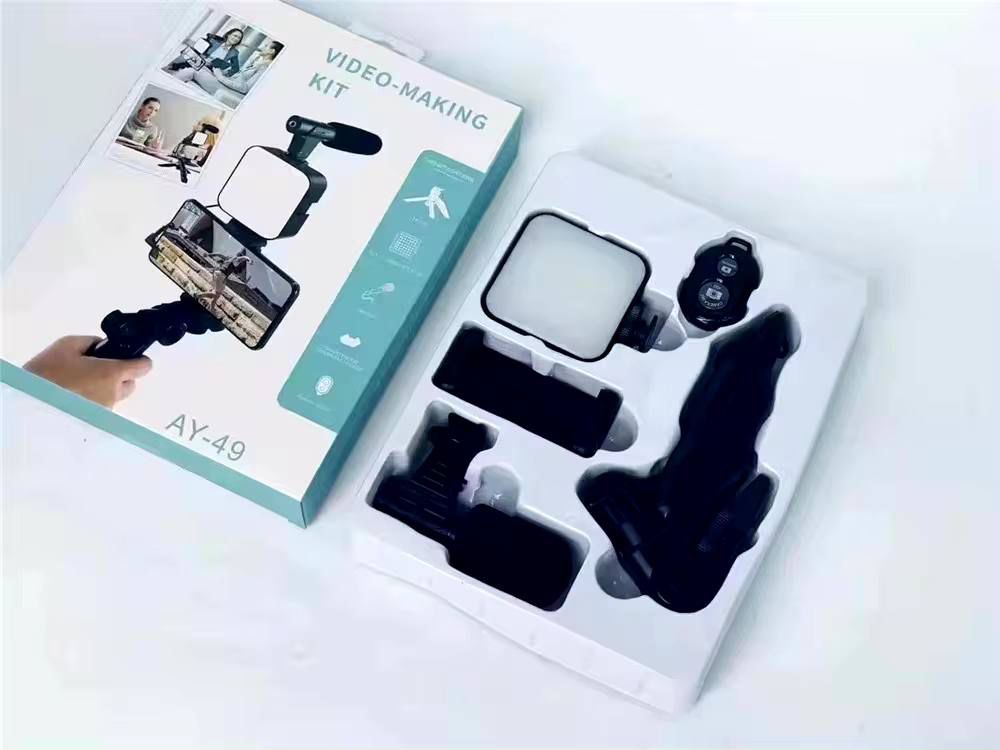 Micrófono con soporte para telefono